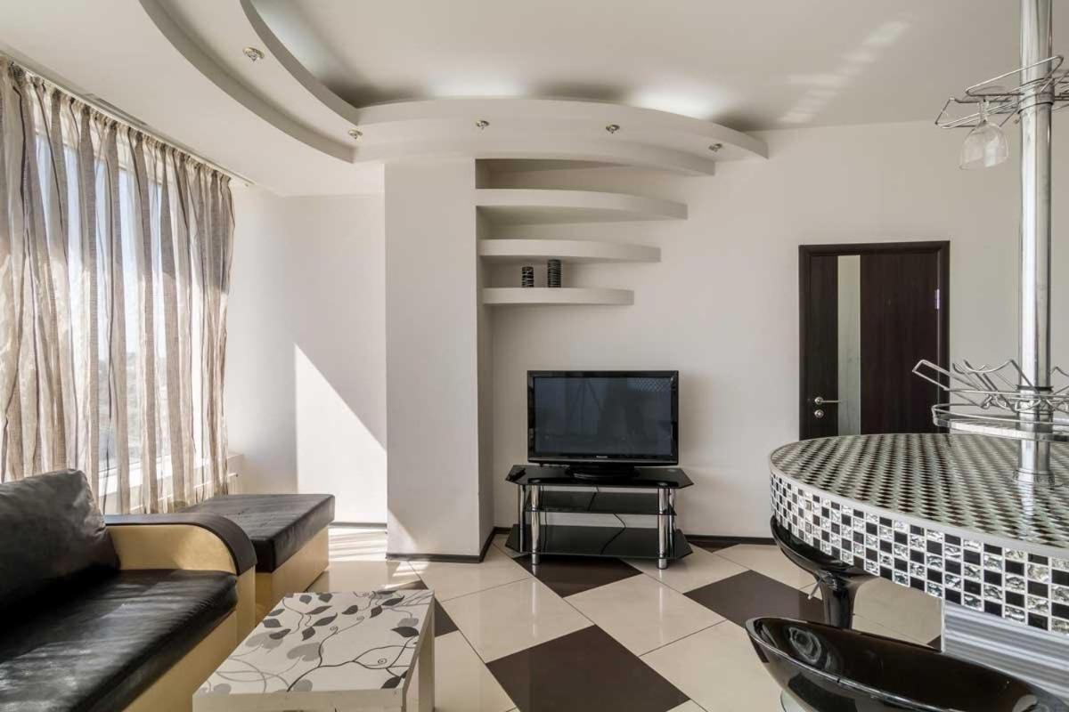 Cozy Apartment In Most City Center Dnjepropetovsk Buitenkant foto